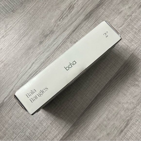 NEW BALA 2 Pound Bangles in Bone White Wrist Weights Pilates Yoga Viral - Picture 9 of 13